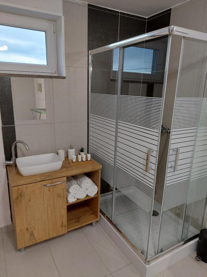 Ferienwohnung Apartma Vali Gradisca Exterior foto