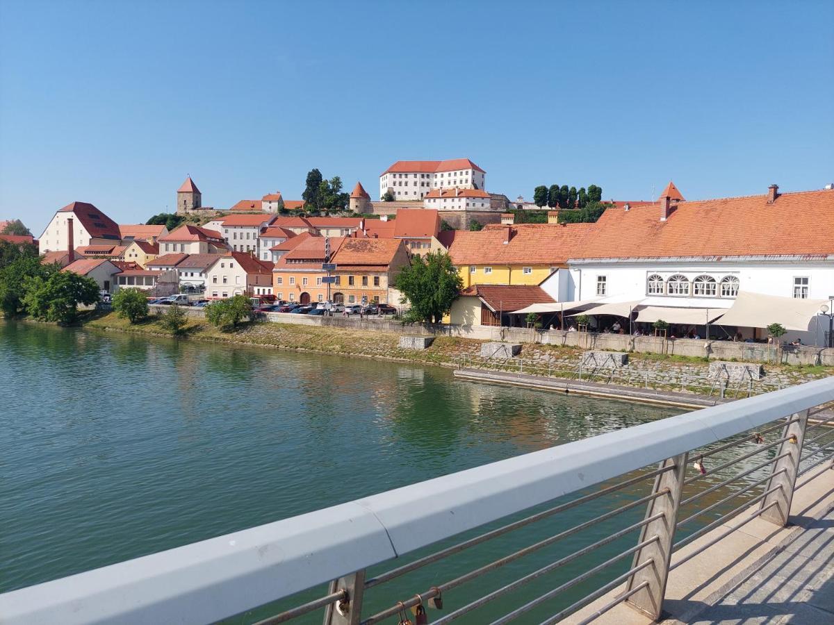 Ferienwohnung Apartma Vali Gradisca Exterior foto